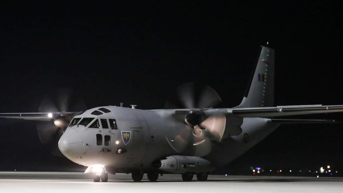 Zeci de romani inclusiv 13 copii bolnavi repatriati din Iordania