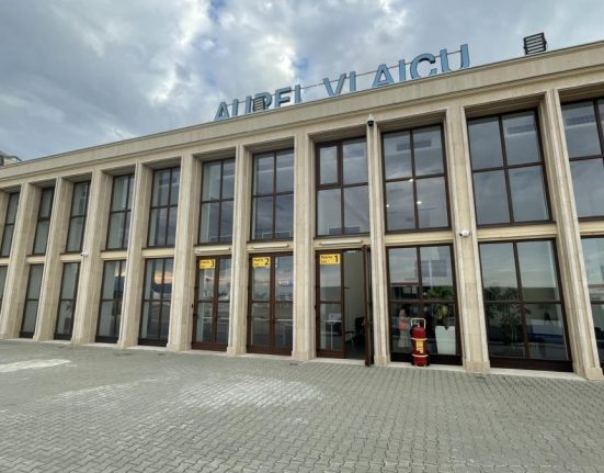 Aeroportul Baneasa va avea un nou terminal mare