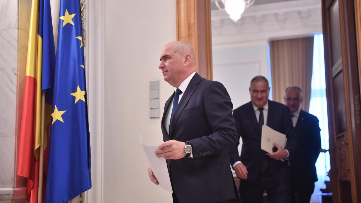 Bolojan Impozitele pe case tereni si masini vor creste