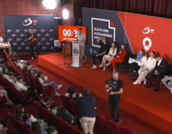 Elevii din Consiliul Local al tinerilor au depus juramantul