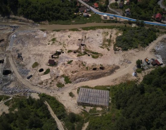 Salrom a distrus digurile de la Praid 40000 fara ap