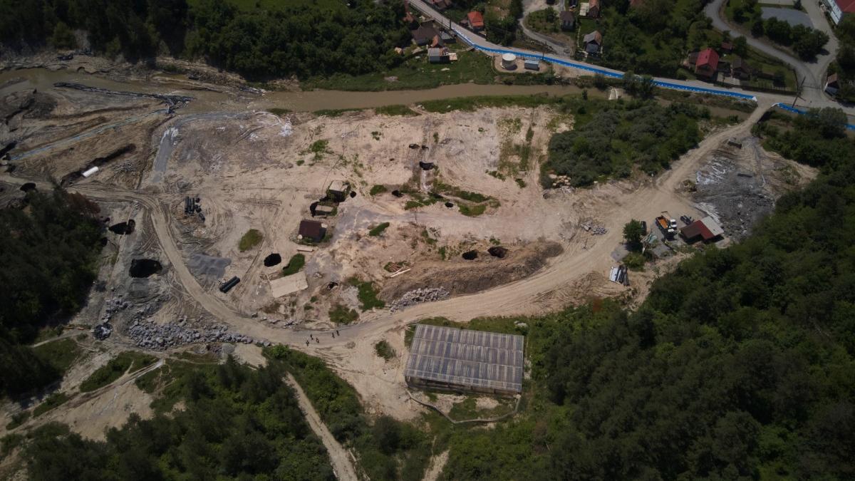 Salrom a distrus digurile de la Praid 40000 fara ap