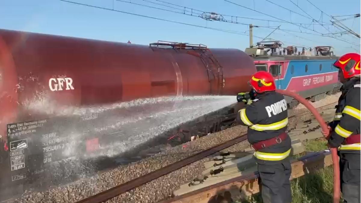 Trafic feroviar reluat dupa 24 de ore la Rosiori Maldeni