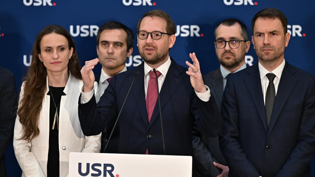 USR nu accepte impozitul progresiv si pensiile mici