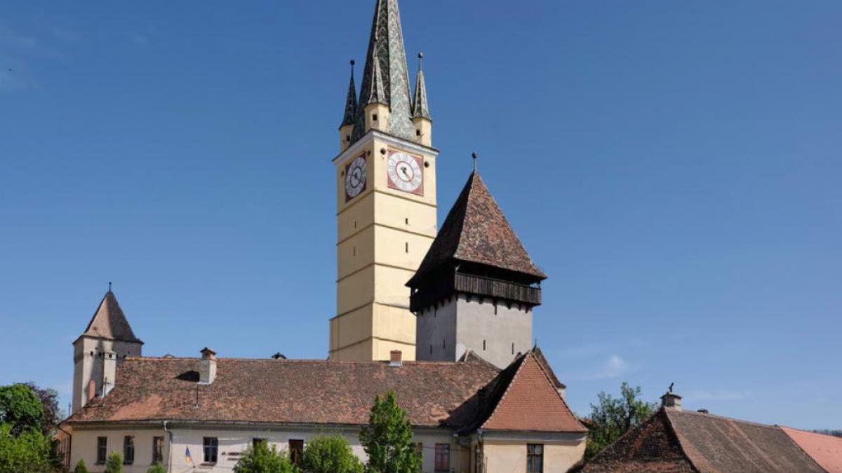 descoperire senzationala la mediash in spatele unei usi secrete