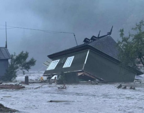 Al doilea moarte dupa inundatiile din Suceava