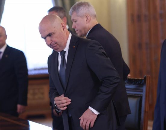 Cresc tensiunile in PNL Liberalii se reunesc in sedinta Bolojan e tras la raspundere