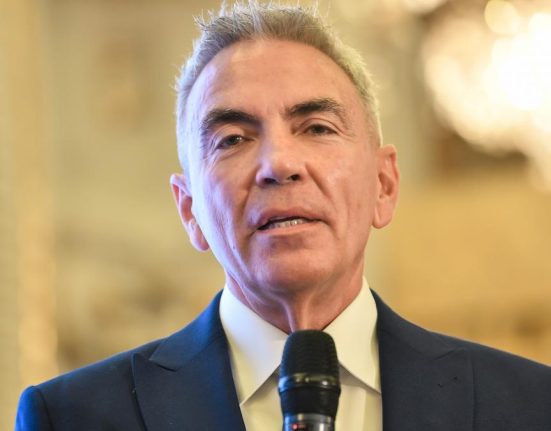Dragos Anastasiu dezvaluie grupul acuzat de trafic de influenta