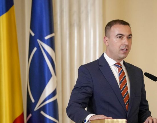 Ivan s fim corecti nu demonizam toti oamenii