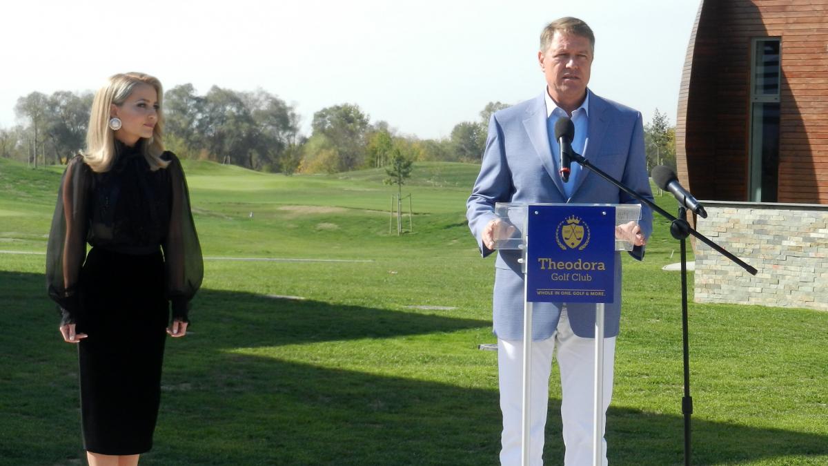 Klaus Iohannis joaca golf saptamanal in Alba