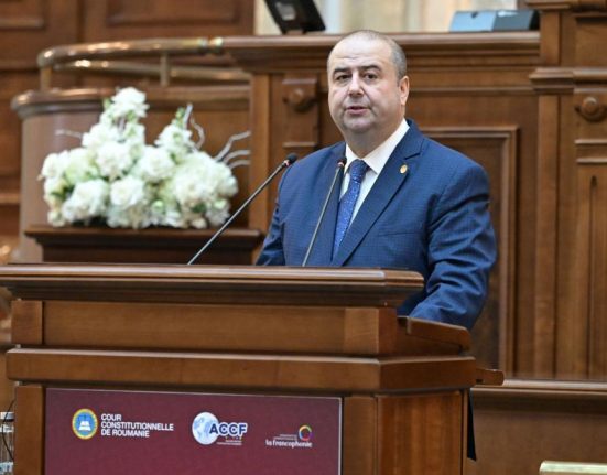Mihai Busuioc poate deveni judecator la CCR