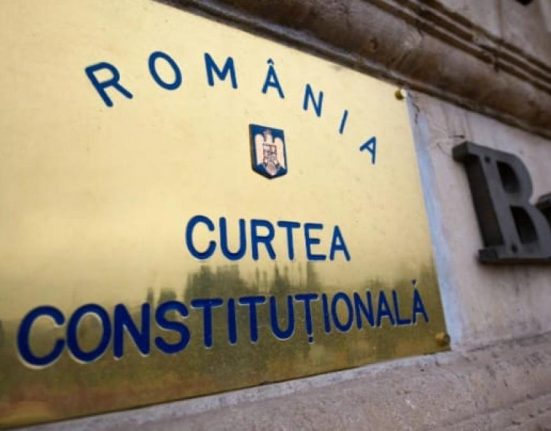 Nicusor Dan a sesizat CCR privind legea legionari