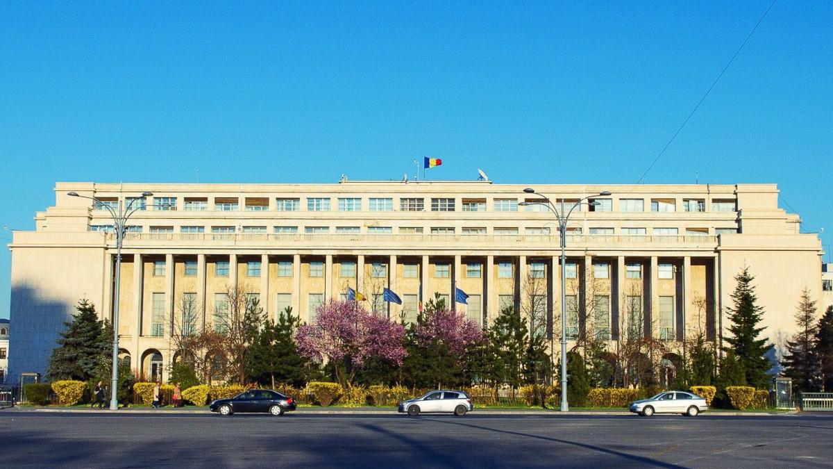 Reorganizare tumultoasa la Guvern sindicalistii acuza epurare politica