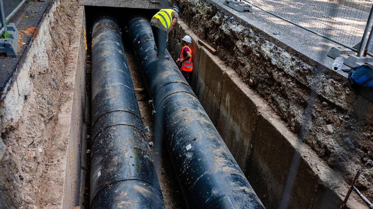 500 de metri de conducta noua la Obor Bujduveanu Tronsonul asigura agent termic pentru Colentina Chiristigiilor