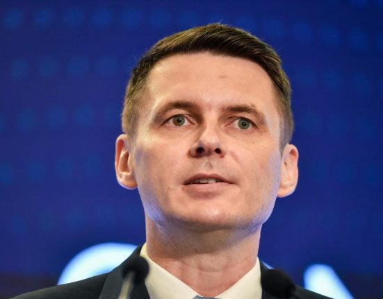 Abrudean E nevoie de mai multa transparente pe Pilonul 2
