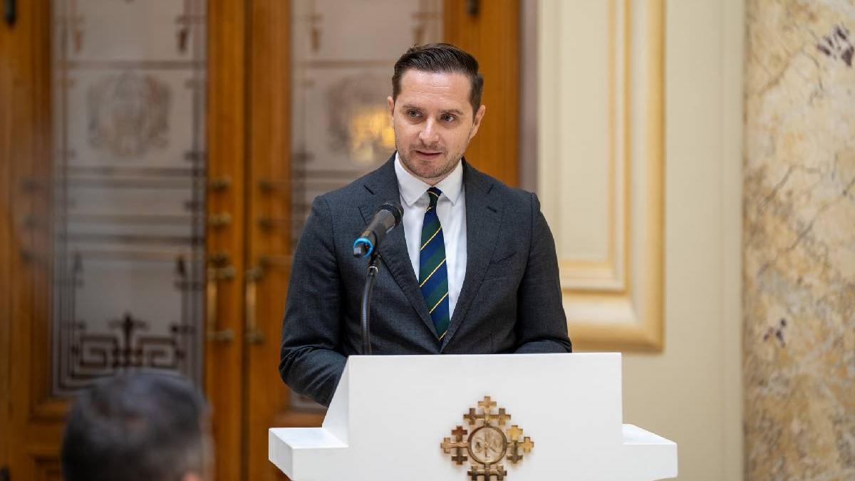 Bujduveanu Salariile directorilor si indemnizatiile CA trebuie reduse