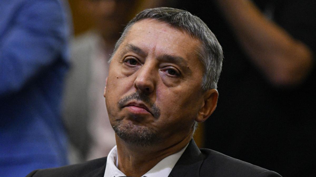 Disputa intre doi politicieni pe Facebook Partidele noastre au nenorocit bugetul