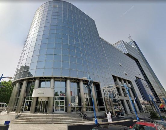 Inalta Curte plateste 182000 euro lunar pentru chirie