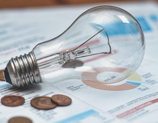 Ministrul Energiei anunta masuri pentru facturi mai mici