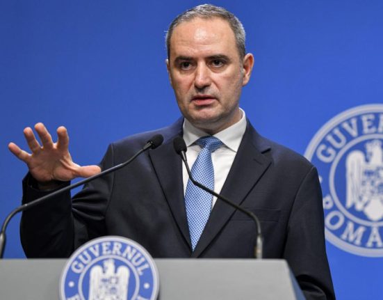 Ministrul Finantelor Decizia Fitch reconfirm ncrederea n Guvern