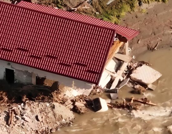 Presedintele CJ Suceava Constructori pentru toate casele afectate de inundatii