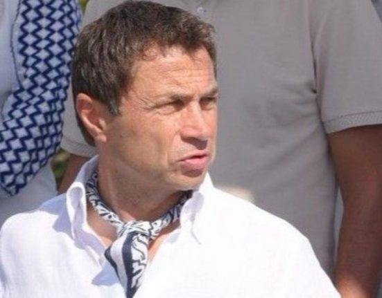Primarul din Mangalia retinut 24 de ore pentru coruptie