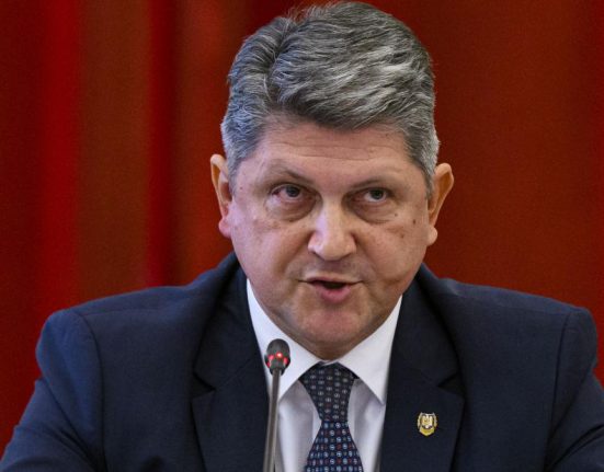 Titus Corlatean va candida pentru sefia PSD