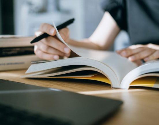 Tot mai multi elevi spun ca Bacalaureatul e doar o hartie
