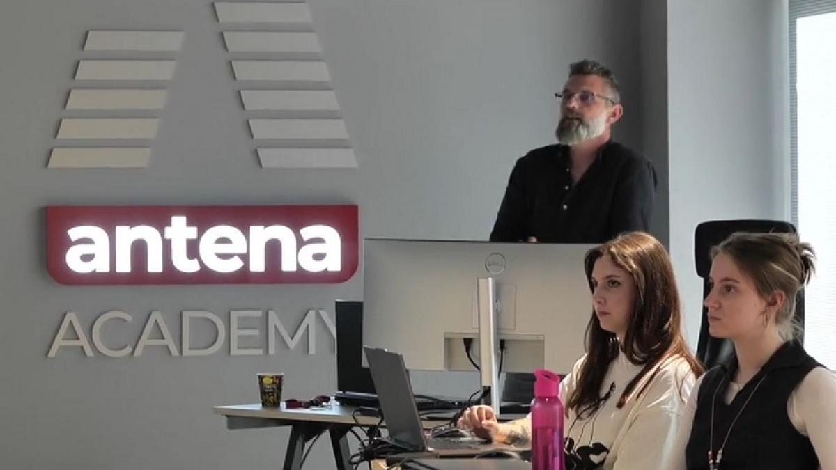 Antena Academy incepe inscrierile pentru cursul de Brand Visual Designer