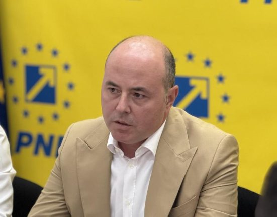 Deputatul PNL Alexandru Muraru nu participa la motione