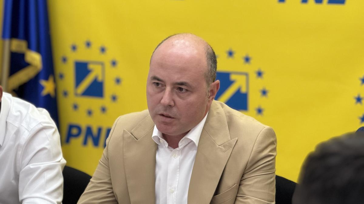 Deputatul PNL Alexandru Muraru nu participa la motione