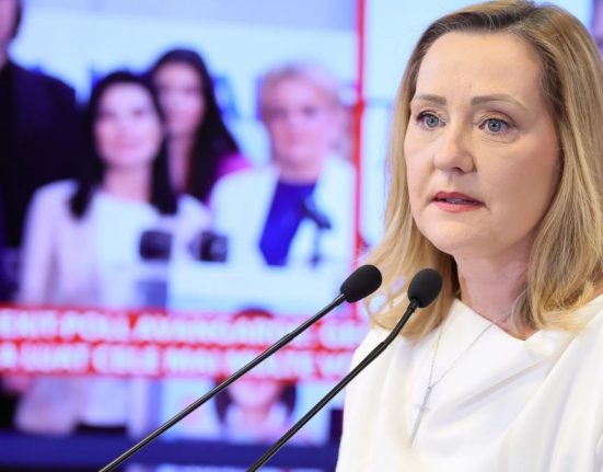 Elena Lasconi doua scenarii politice pentru Romania