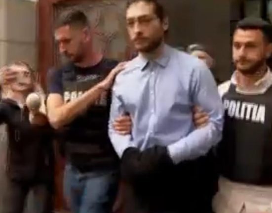 Fiul lui Ilie Dumitrescu vrea sa iasa din arest
