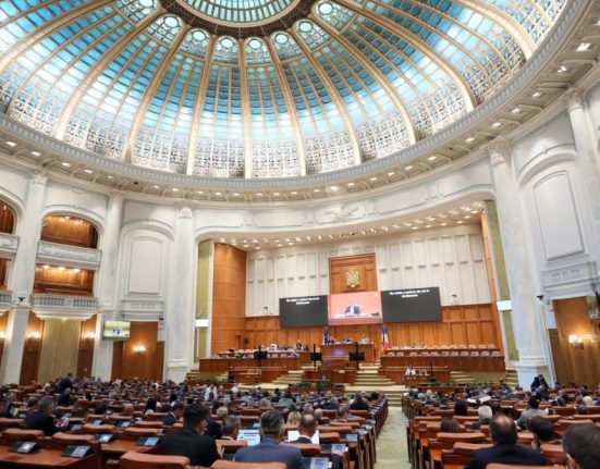 Lideri politici din Parlament cer relaii oficiale cu Taiwanul