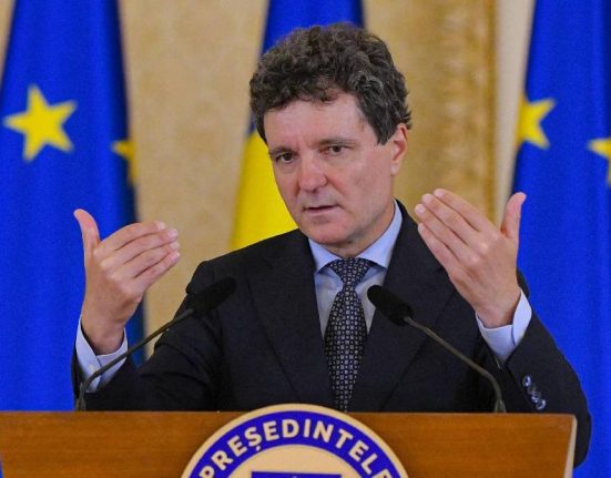 Nicusior Dan Cand politica se va sfarsi vom avea un sef civil