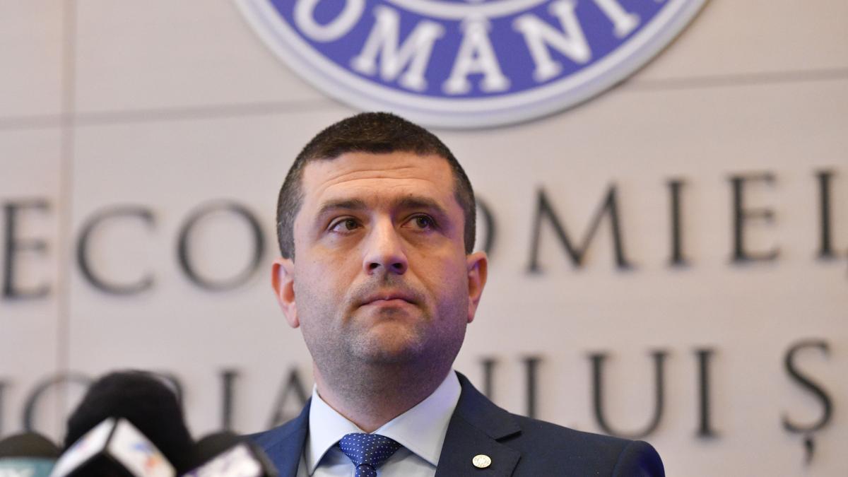 Radu Miruta Ministerul se lupta cu el insusi