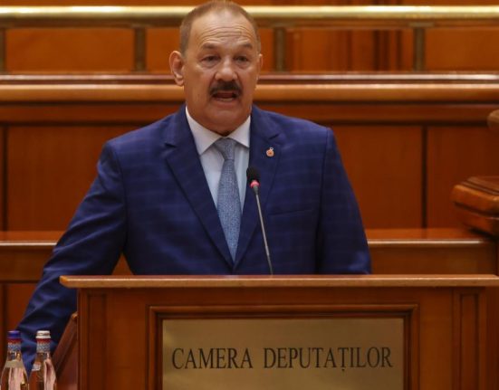 Singurul parlamentar al Puterii care a semnato moiunea AUR e de la PSD Am semnat ca primarul am gresit