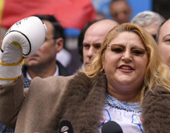 Sosoca investigata pentru idei legionare si ultraj